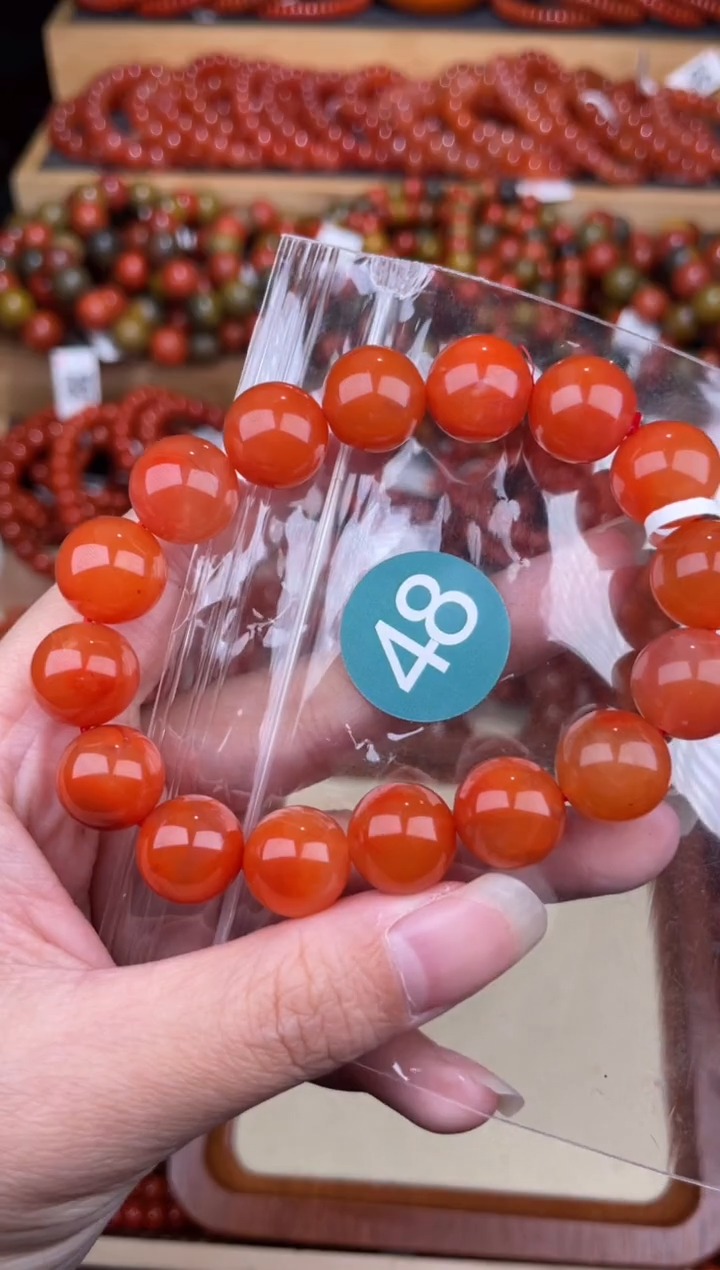 南红玛瑙未镶嵌珠宝奇石48-13