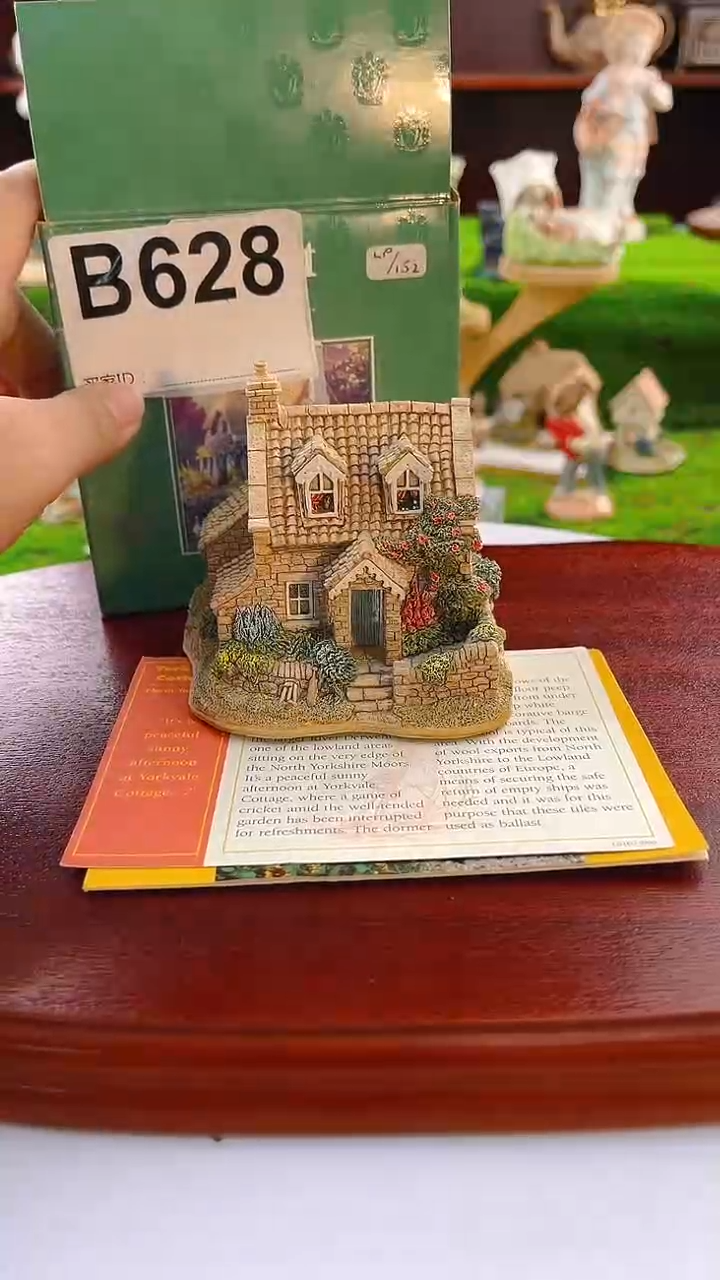 【闪购商品】紫砂茶宠Lilliput中古小房子628