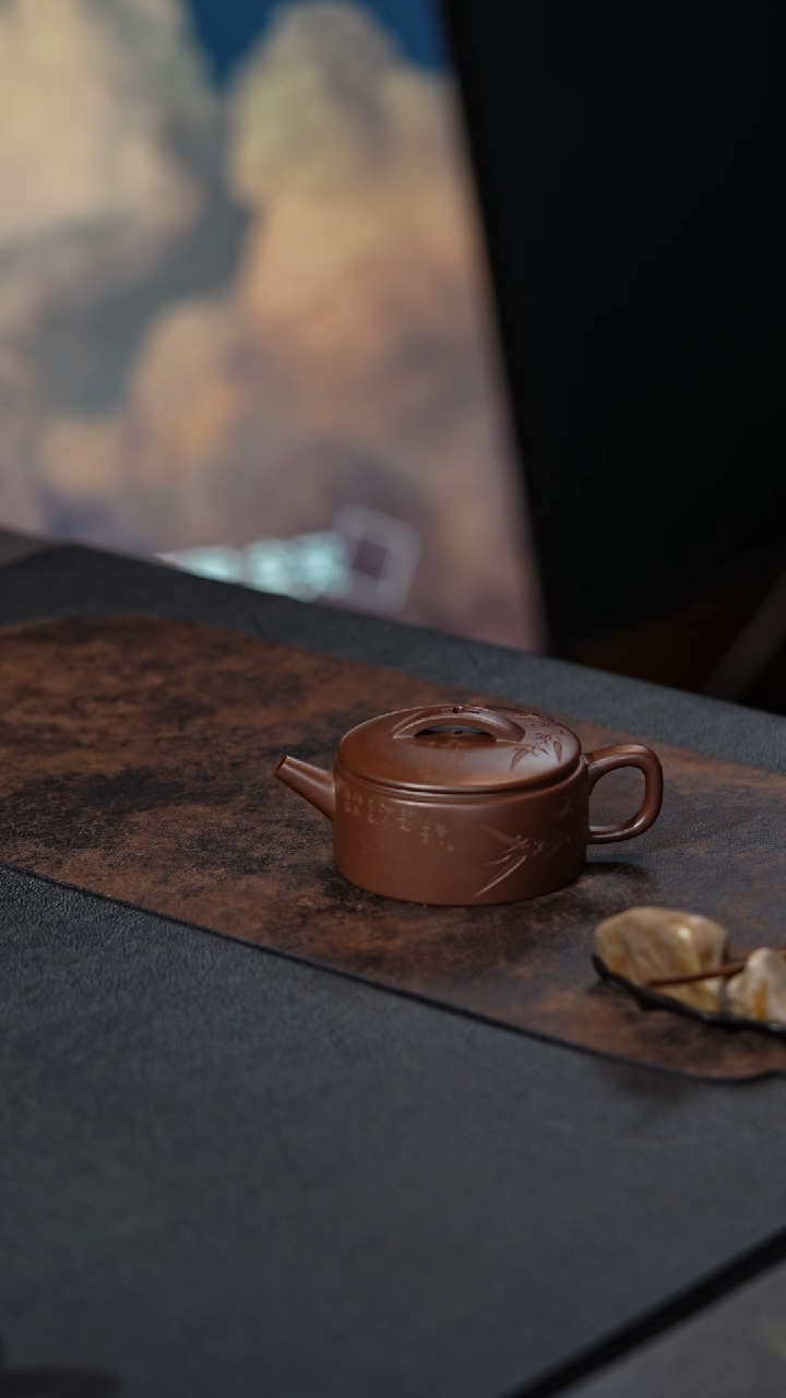 【闪购商品】紫砂茶壶汉瓦 紫泥 150cc 庄晨曦   