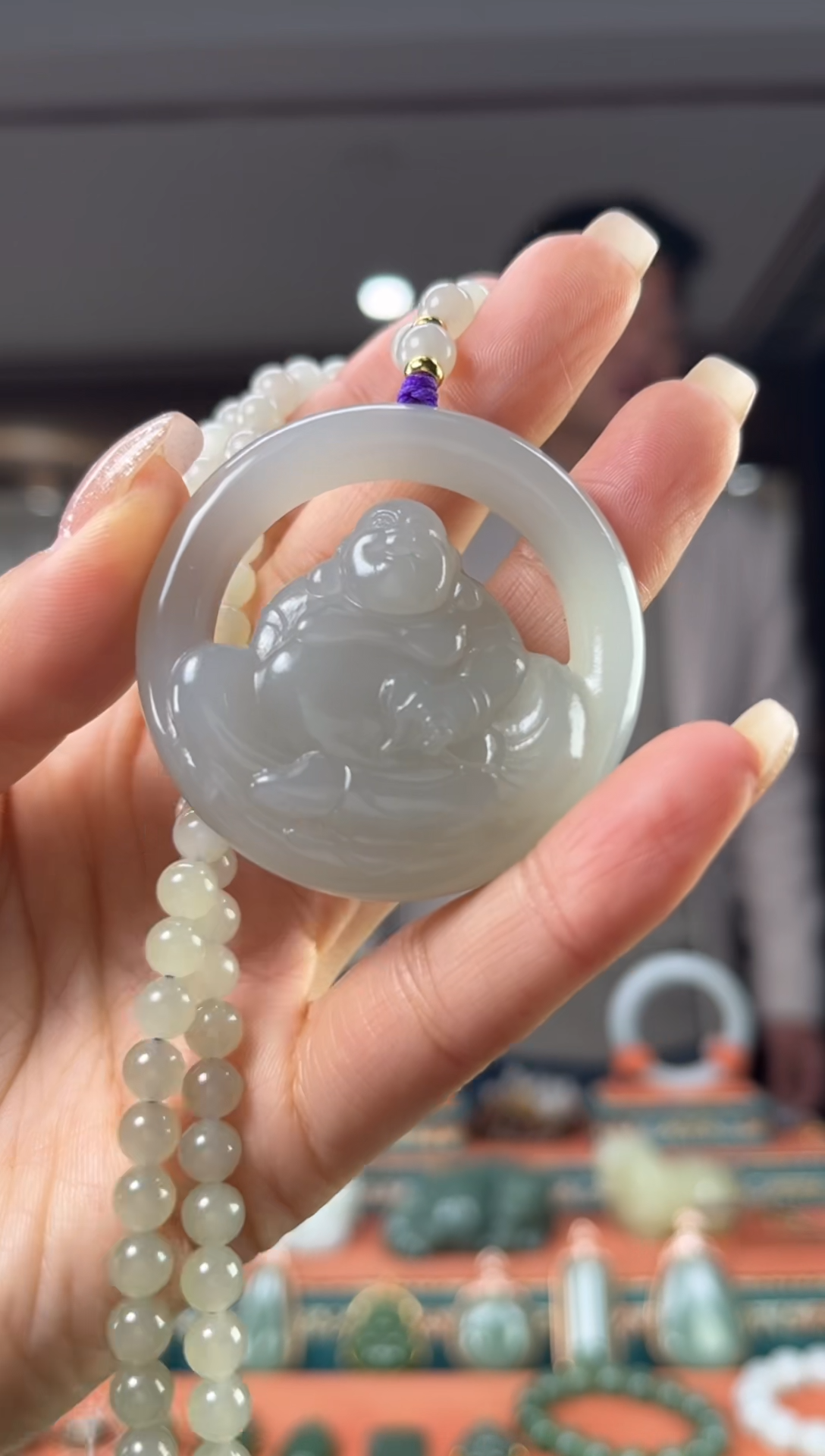 颈饰未镶嵌和田玉佩佩