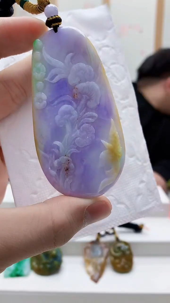 未镶嵌定制翡翠5060bb-毛货挂件132