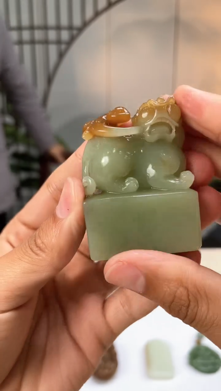 【闪购商品】定制和田玉和田玉（多样性拍一发一带证）200115