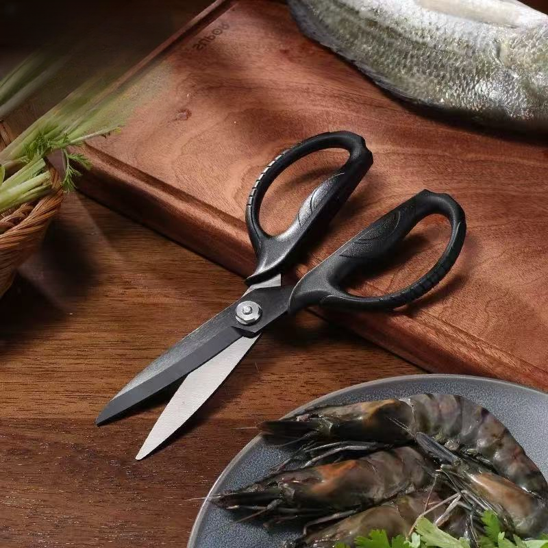  日式厨房鸡骨剪