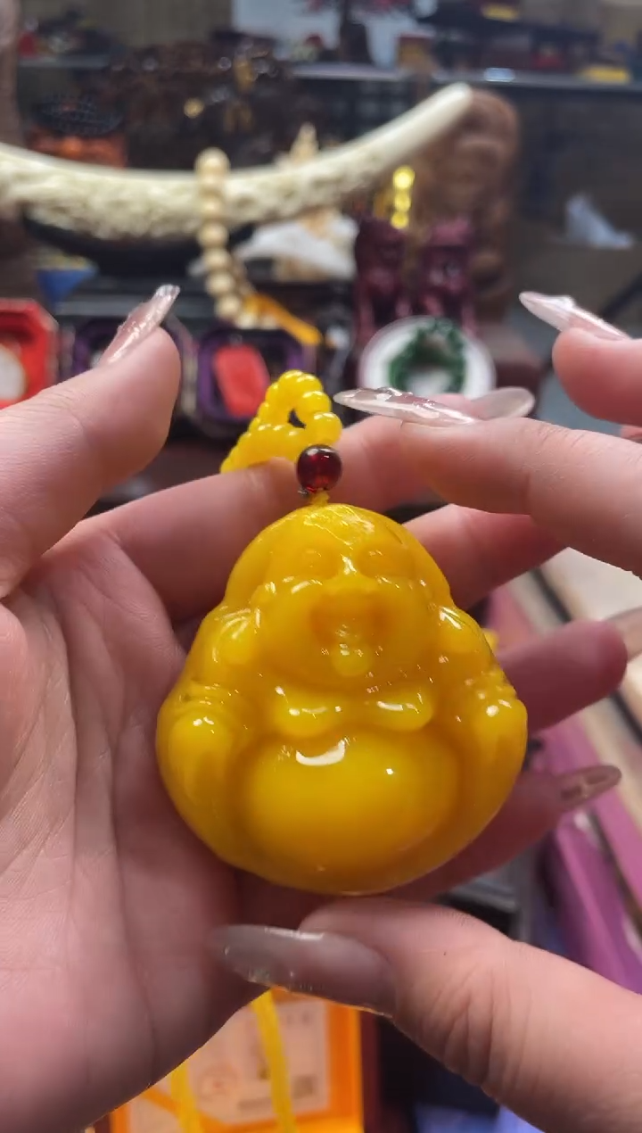 【闪购商品】蜜蜡颈饰未镶嵌黄蜜原弥勒