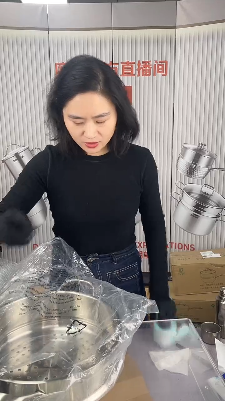 晶*#40微瑕微瑕微瑕锅具30厘米蒸屉