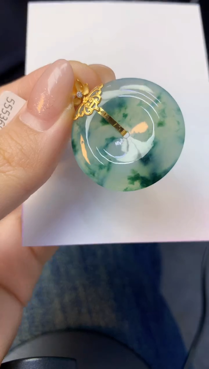 颈饰18K金镶嵌翡翠天然缅甸a货翡翠百元以上9元证书费自理