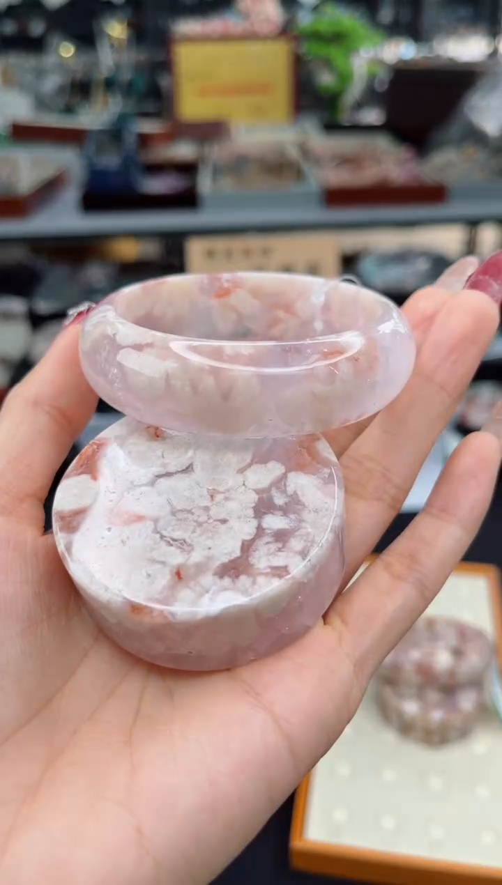 【闪购商品】石英质玉手镯未镶嵌57圈口（赠品镯心）6681451