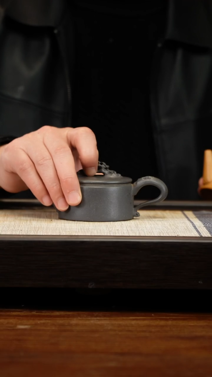 茶壶紫砂天青天际