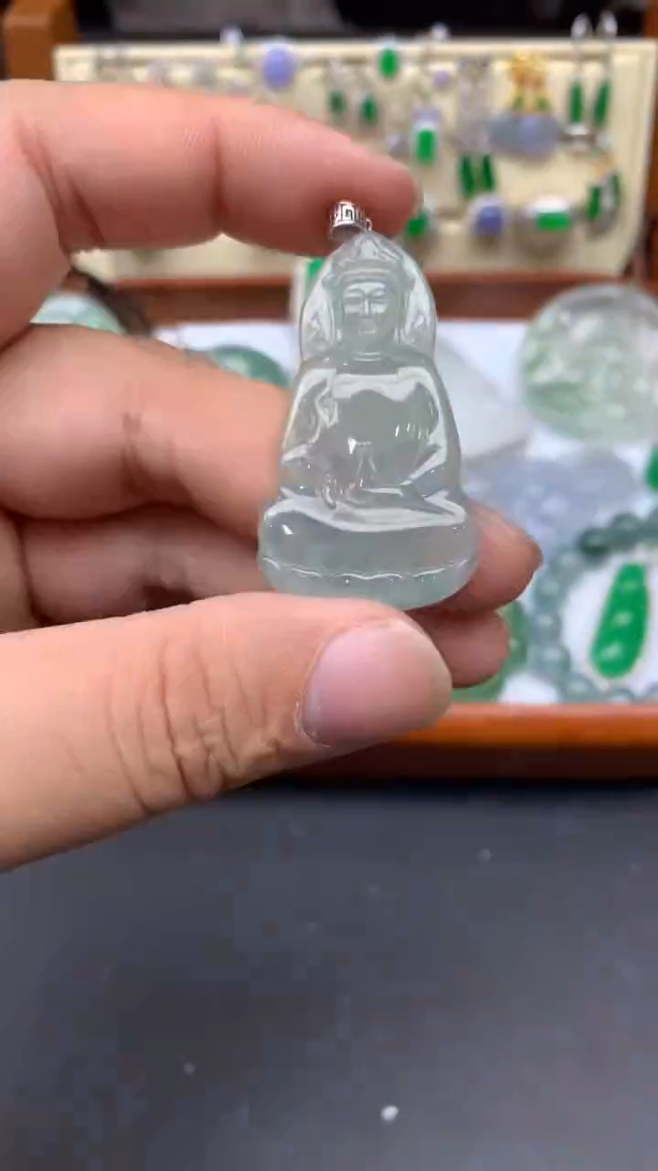 【闪购商品】翡翠颈饰18K金镶嵌112-天然翡翠