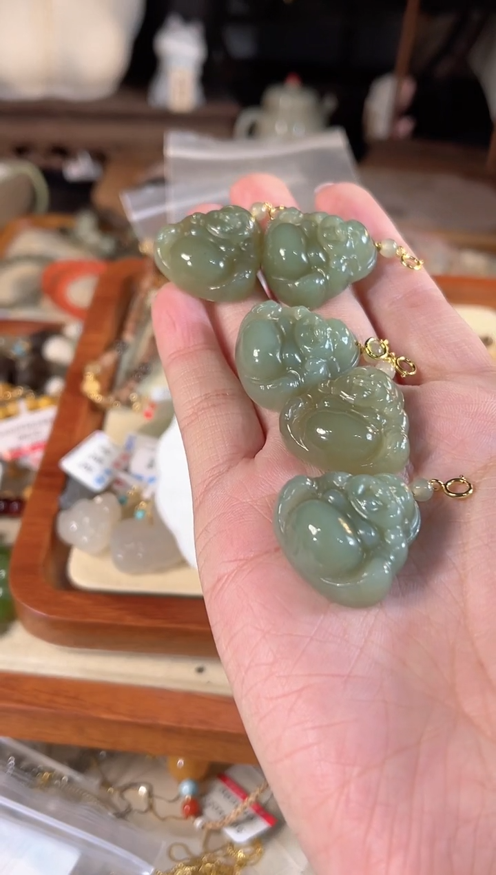 【闪购商品】和田玉吊坠(不含链)银S925镶嵌多样性发货其一