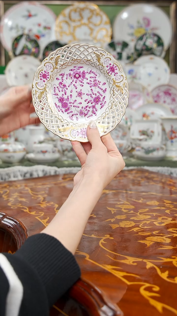 骨瓷婷婷中古瓷器如图所示96