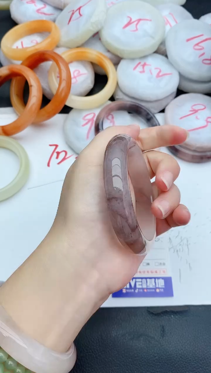 石英质玉手镯未镶嵌129+59/60