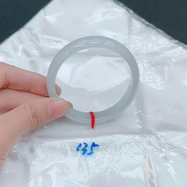  【圈口52~54】缅甸A货翡翠手镯天然玉镯女款冰胶白月光手镯680-135
