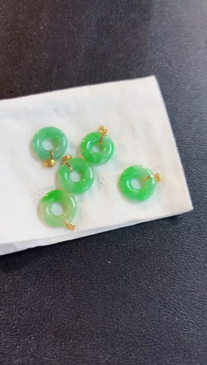 【闪购商品】翡翠颈饰18K金镶嵌缅料A货/多样性发货/一件