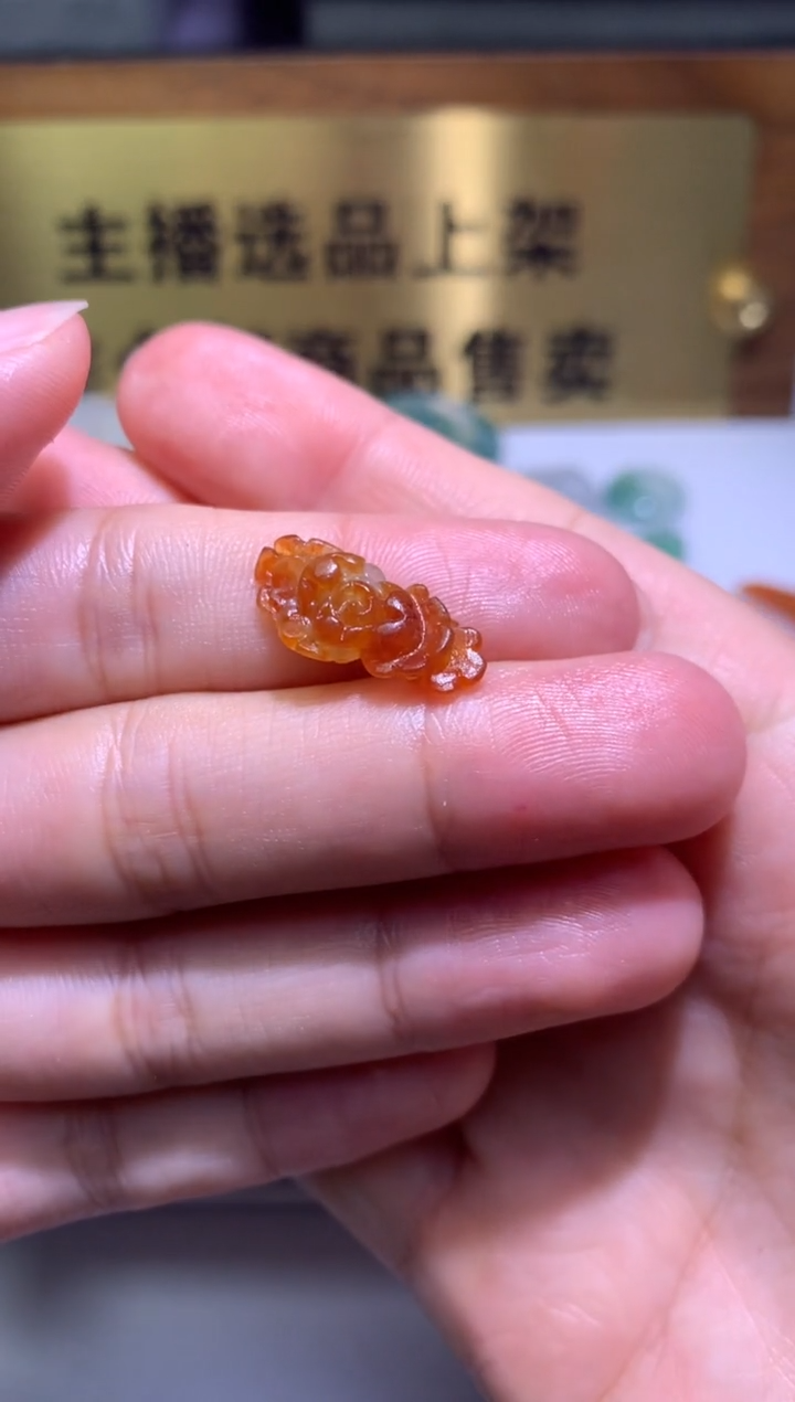 【闪购商品】定制翡翠未镶嵌毛货