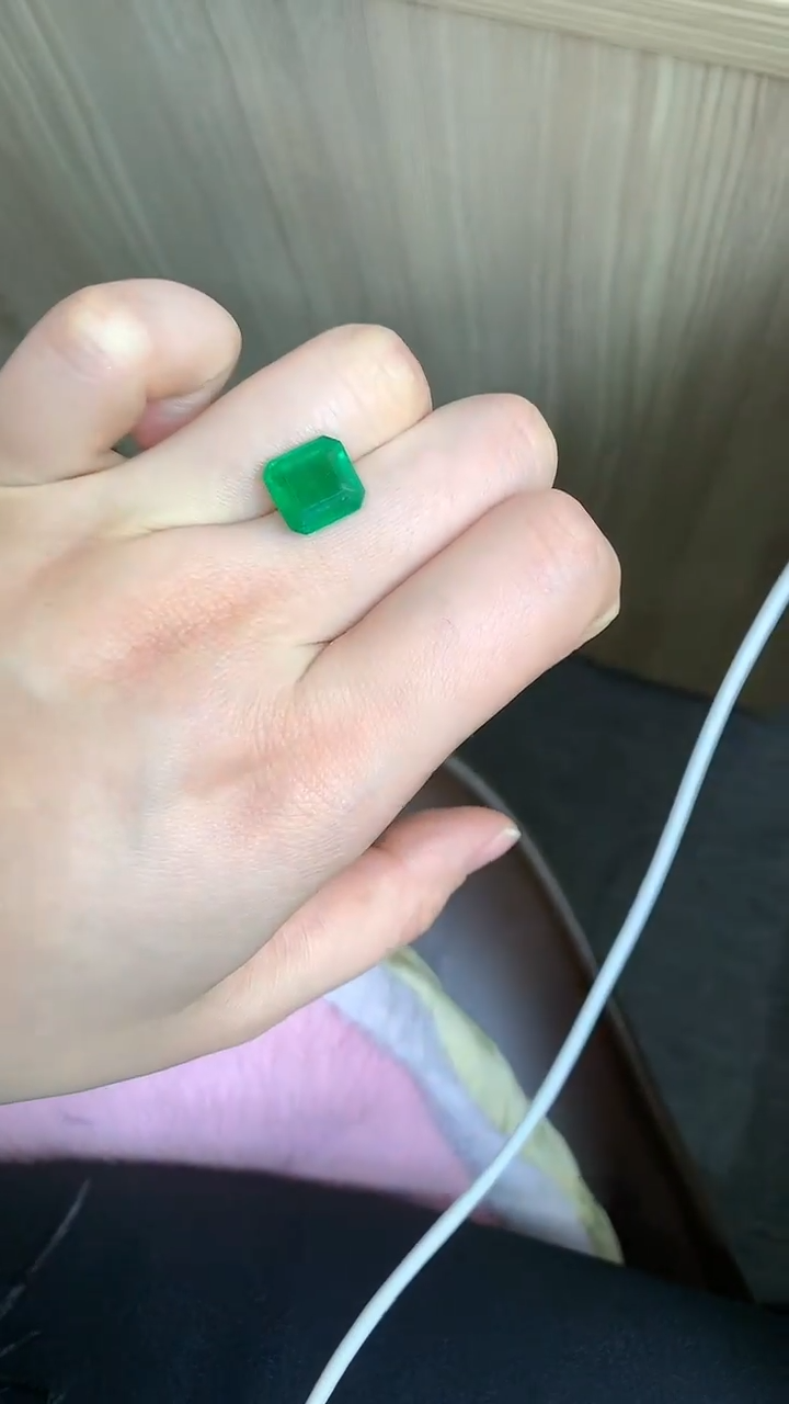【闪购商品】祖母绿裸石未镶嵌祖母绿裸石4.56ct