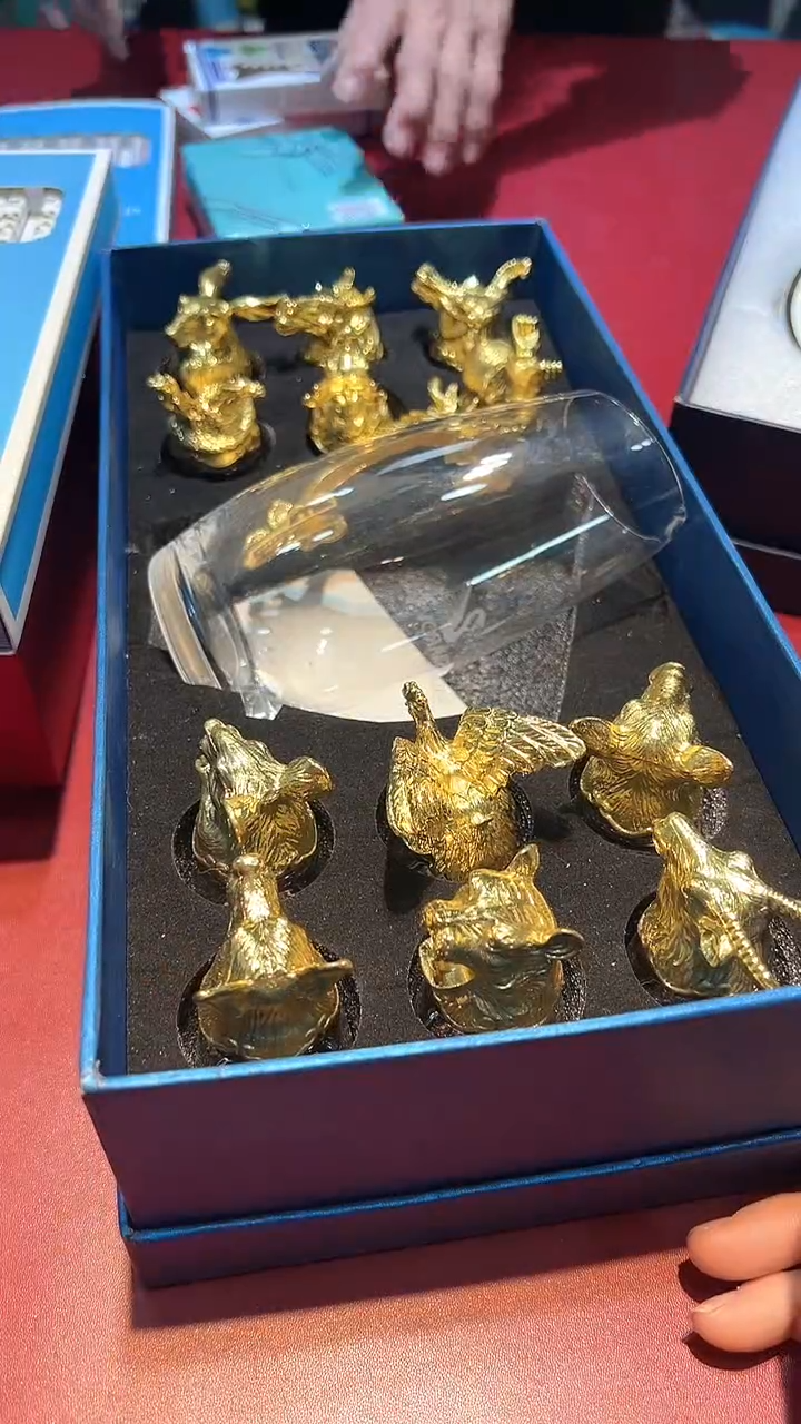 【闪购商品】瓷片11111111111111