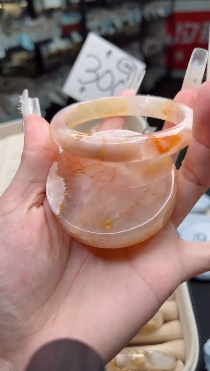 石英质玉手镯未镶嵌61圈口（赠品镯心）3439078