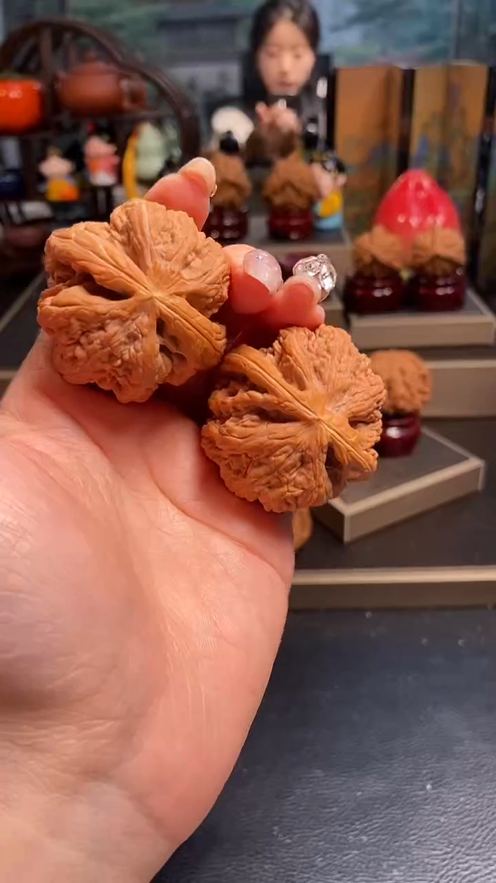 【闪购商品】文玩核桃吊坠K487大粗筋44