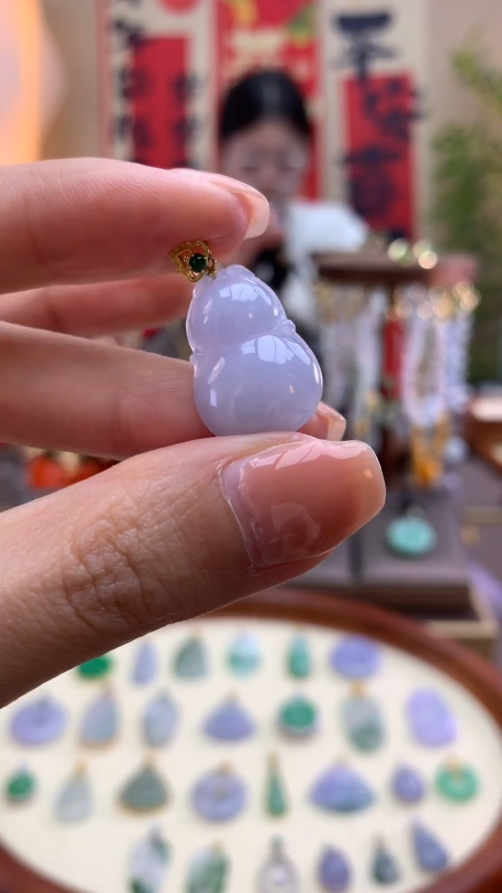 【闪购商品】翡翠颈饰18K金镶嵌葫芦