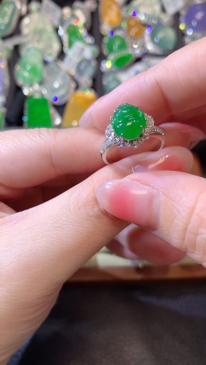 【闪购商品】翡翠戒指18K金镶嵌D83 翡翠