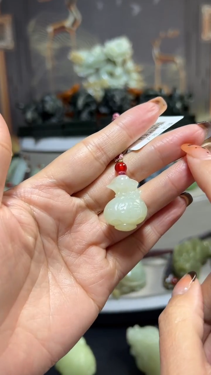 未镶嵌和田玉挂件挂件