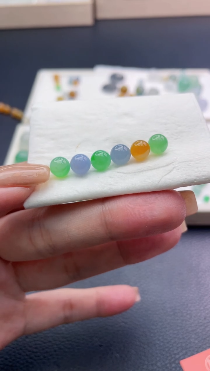 未镶嵌定制翡翠黛**️珠子