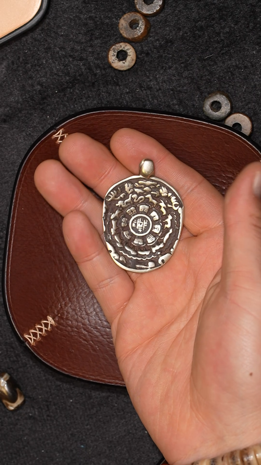 【闪购商品】冲赛康胡子哥，藏传九宫八卦牌139