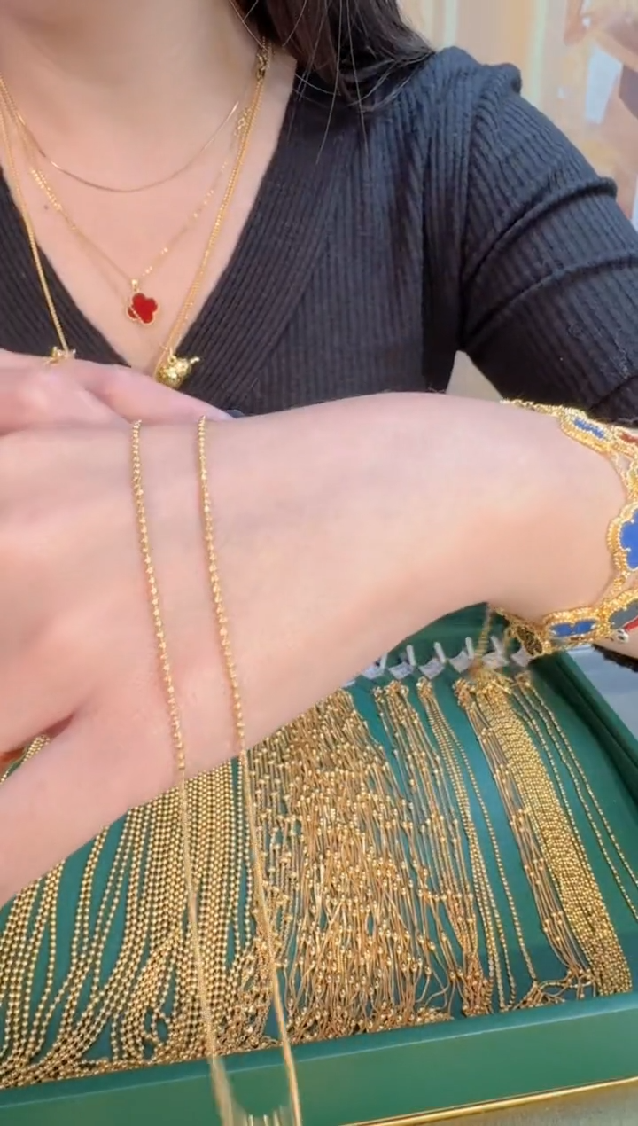 45cm抽拉幻影链2.88g（多样性发货）