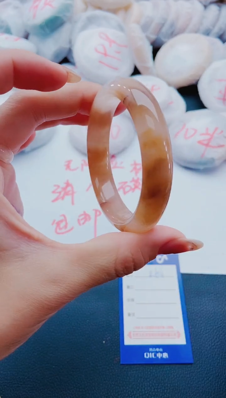 未镶嵌手镯石英质玉K60-54-53