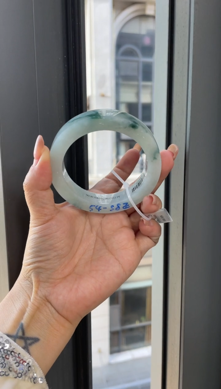 【闪购商品】定制翡翠手镯未镶嵌手镯DDH/发一件