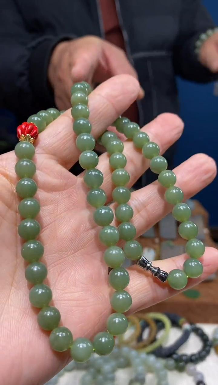 【闪购商品】和田玉颈饰未镶嵌颜色多样性发货拍一发一