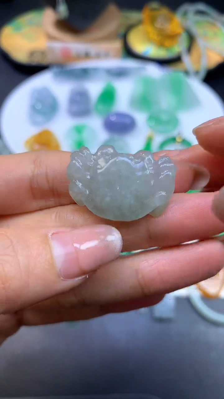 【闪购商品】定制翡翠未镶嵌翡翠