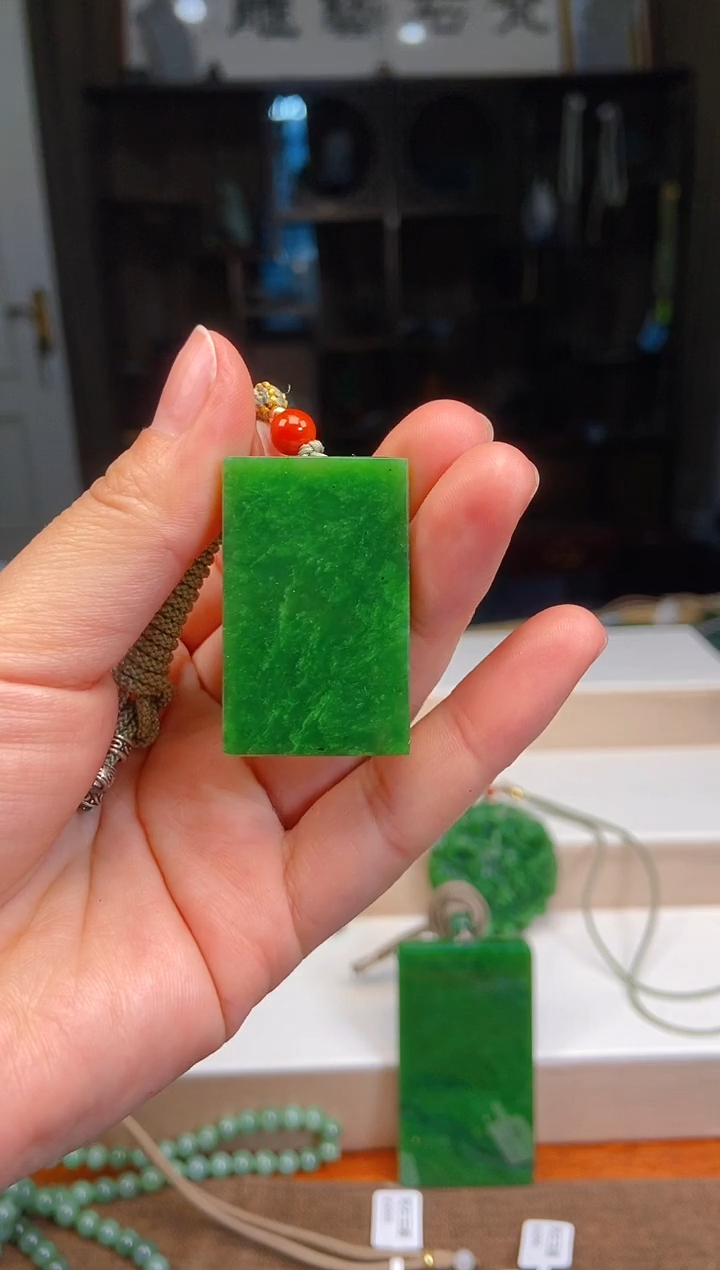 【闪购商品】和田玉挂件未镶嵌1