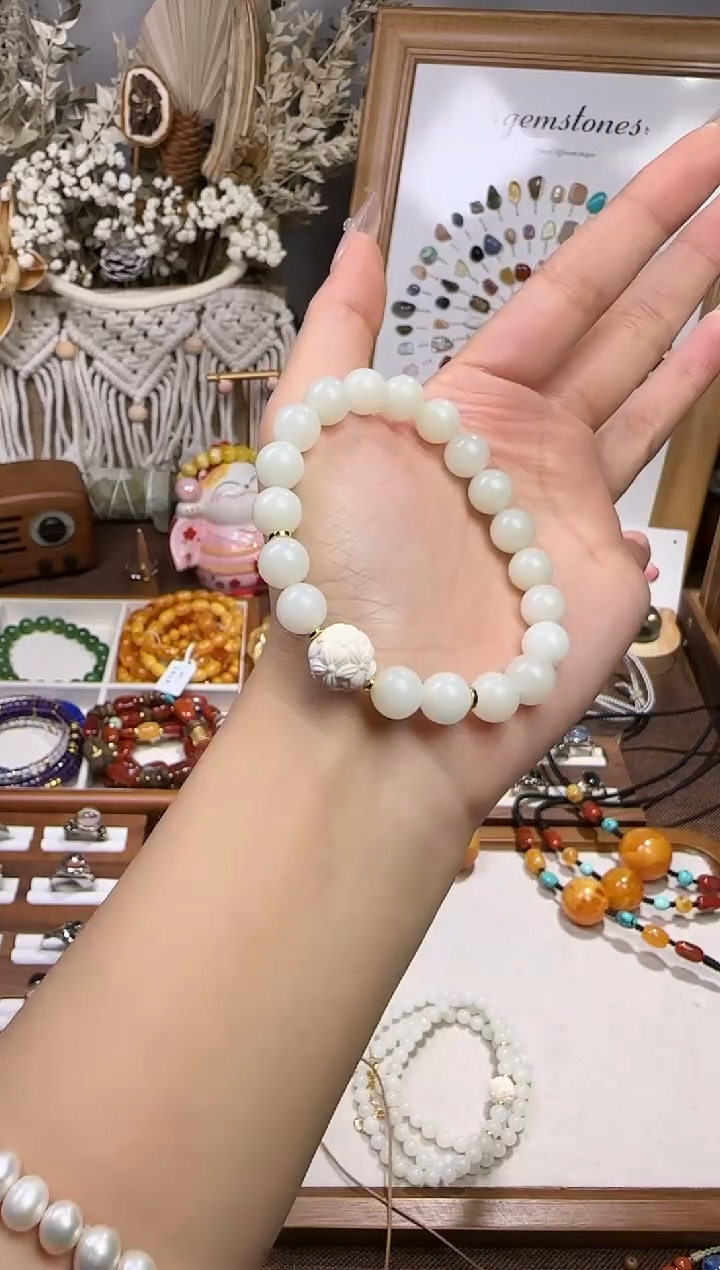 天然辰砂和田玉手串