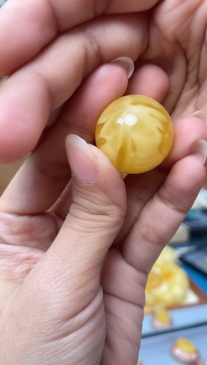 【闪购商品】琥珀裸石未镶嵌天然琥珀蜜蜡珠子
