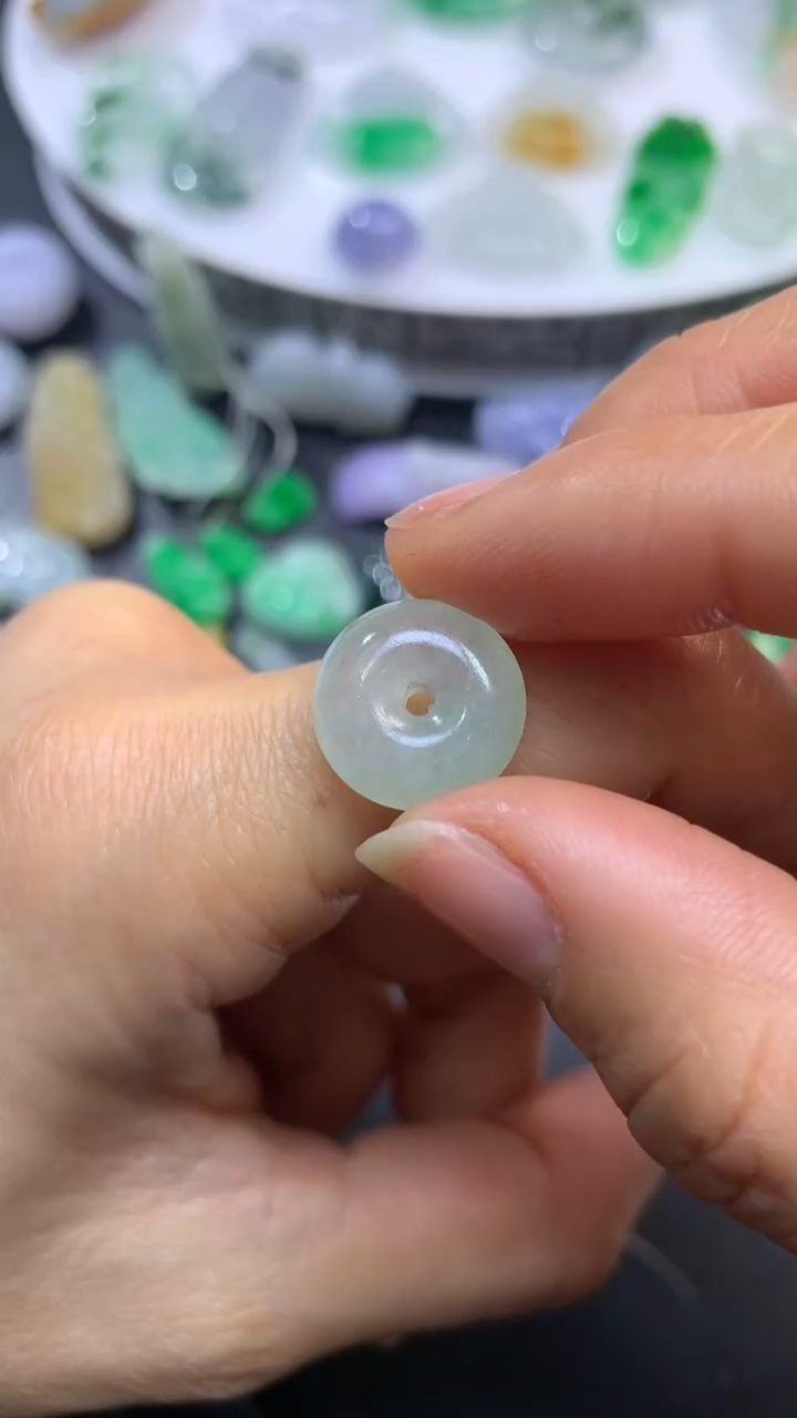 【闪购商品】定制翡翠未镶嵌翡翠