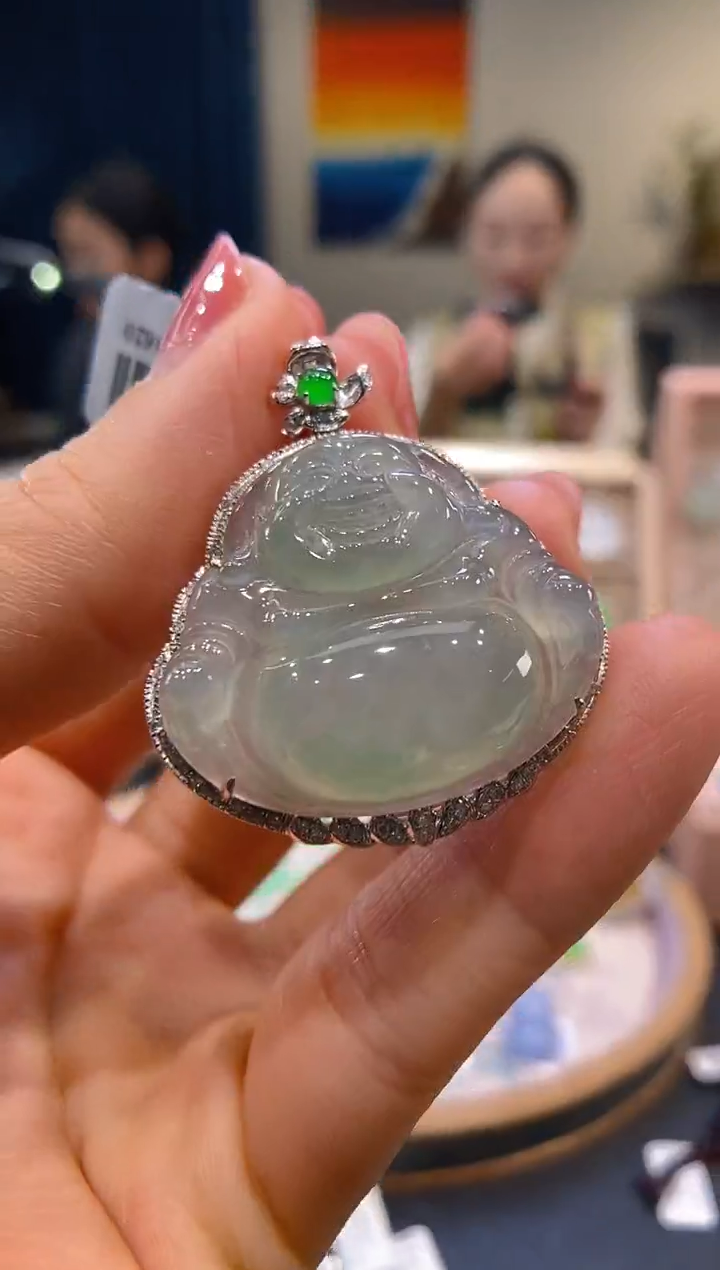 【闪购商品】翡翠吊坠(不含链)18K金镶嵌佛公