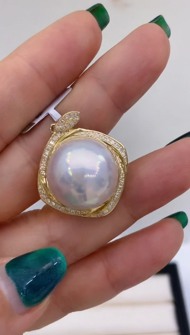 【闪购商品】拼合珍珠（马贝珠）吊坠18K金镶嵌116 17-18mm