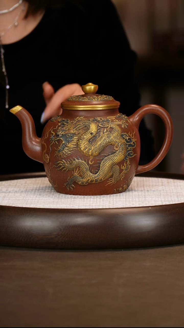 【潘洪均】双龙戏珠 950c +鹤杯+鹤画