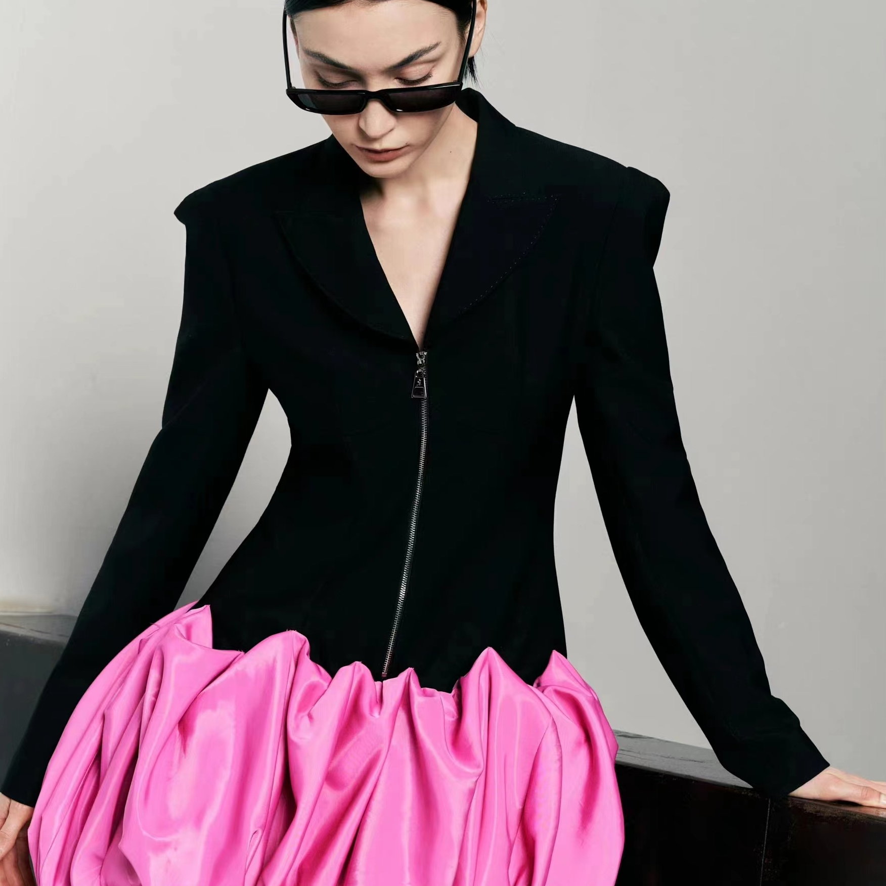 巴恩风设计师女装时尚气质显瘦