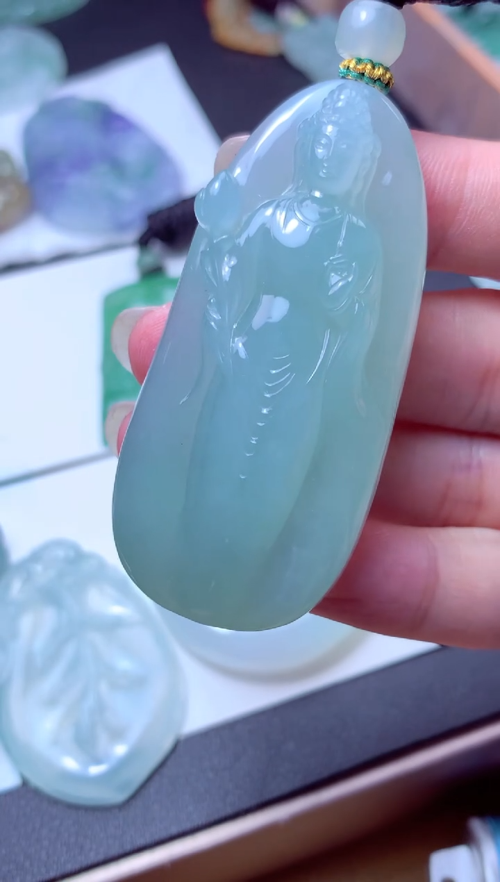 颈饰未镶嵌翡翠天然翡翠A货 