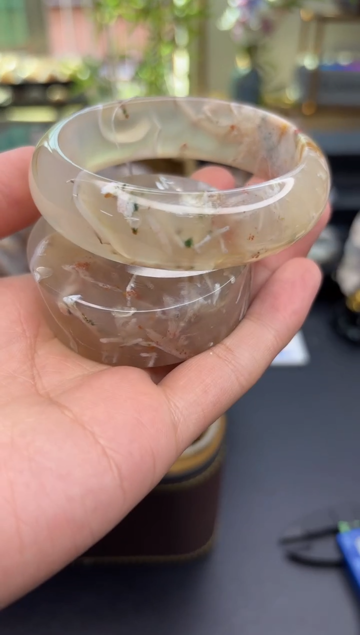 【闪购商品】石英质玉手镯未镶嵌C780(61圈赠送镯心)