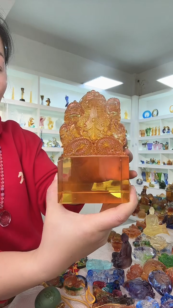 手工艺品琉璃九龙