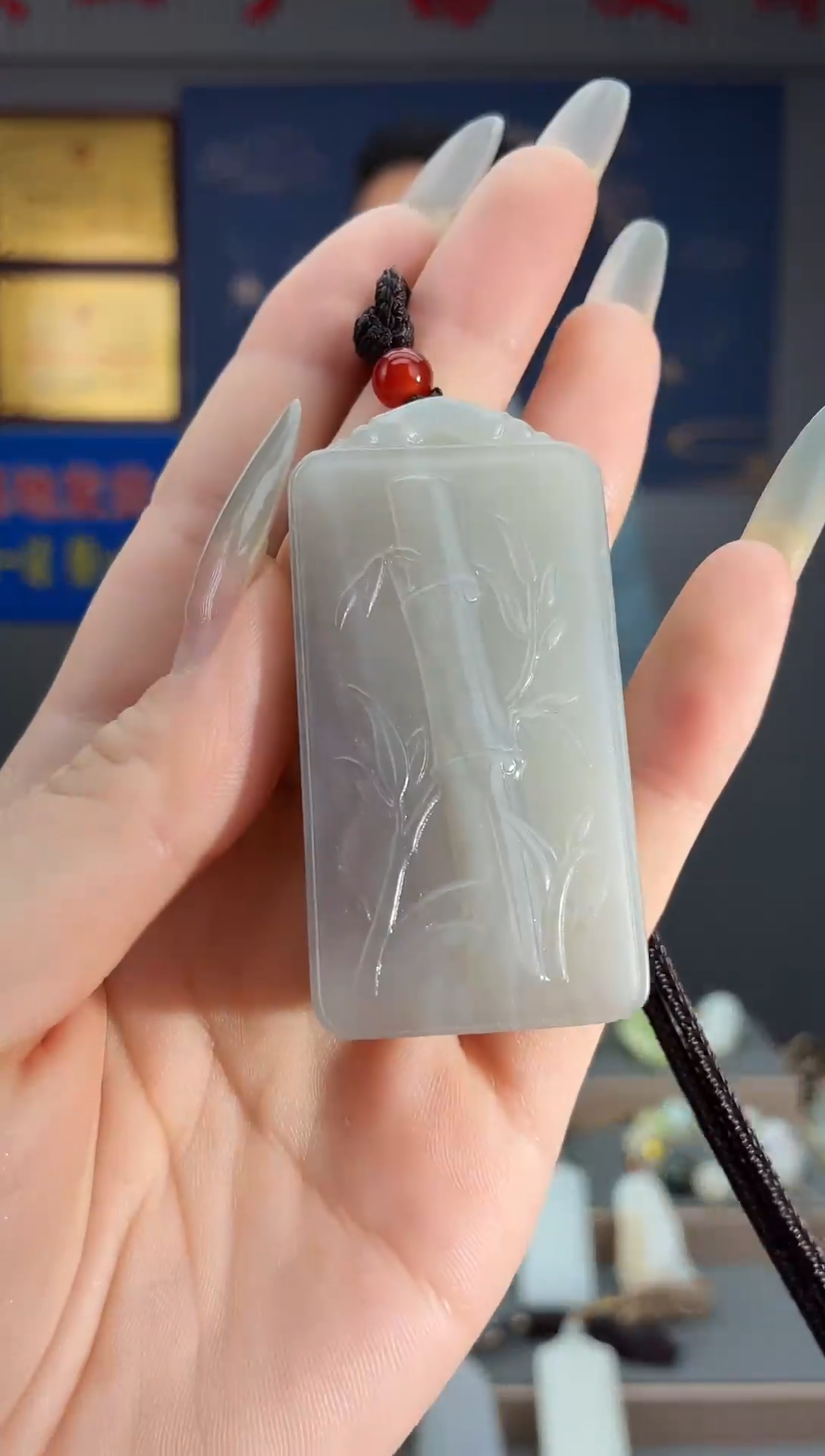 颈饰未镶嵌和田玉1