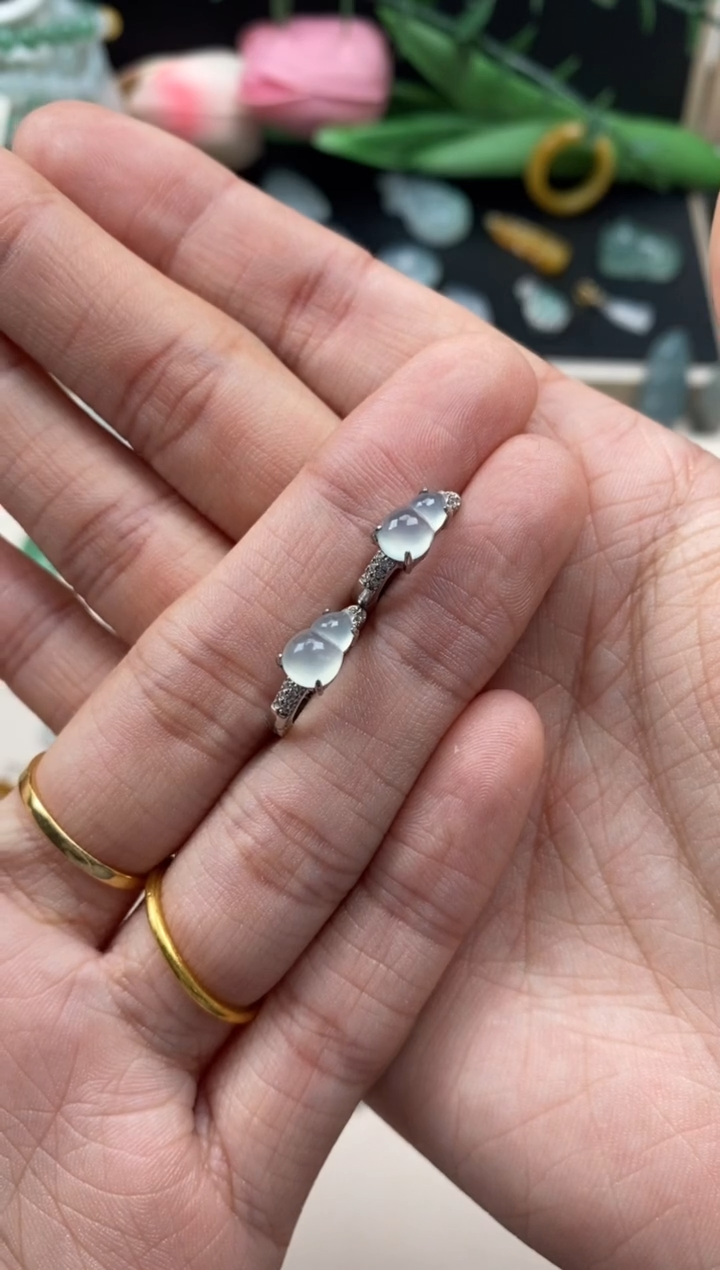 【闪购商品】翡翠颈饰未镶嵌翡翠冰种葫芦