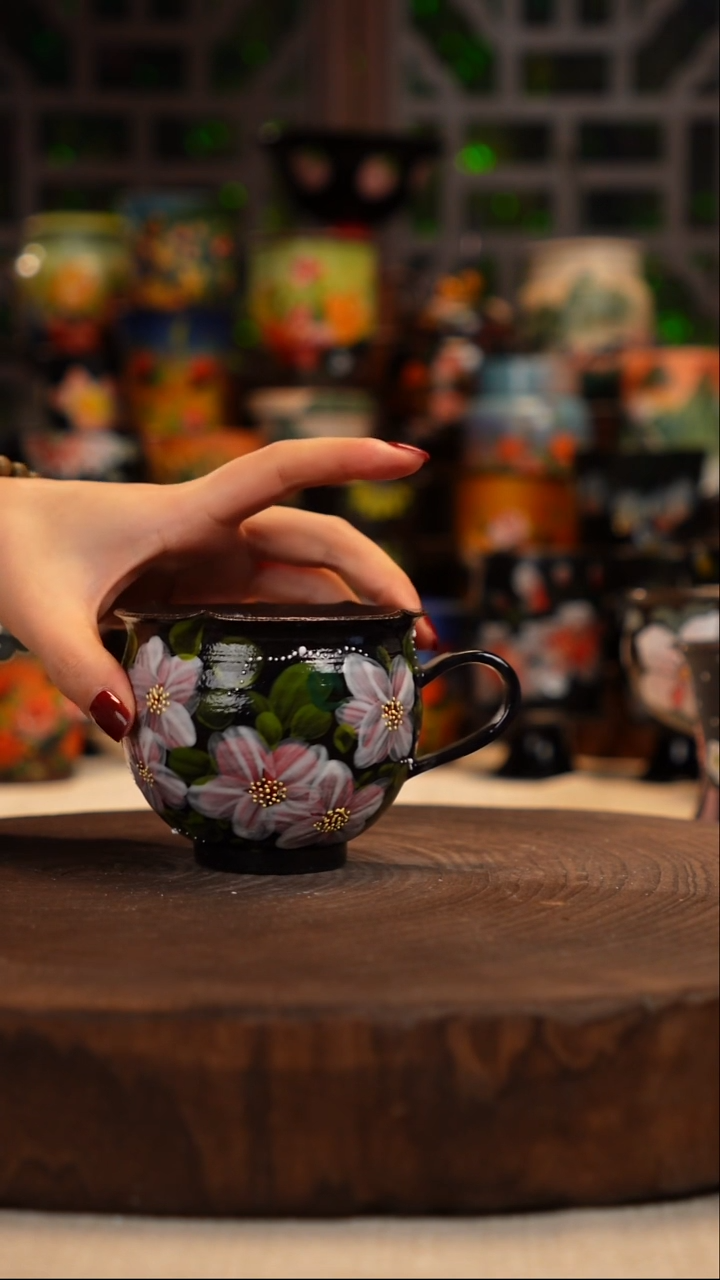 油画   釉下彩  杯子