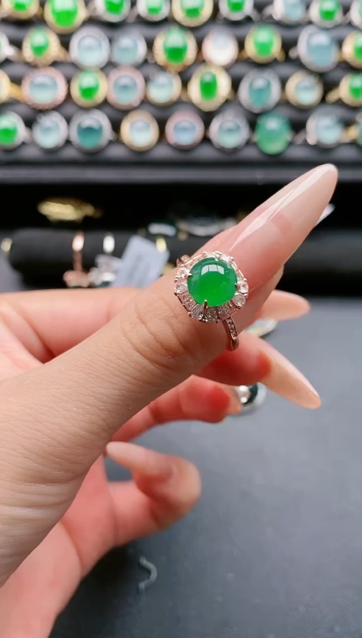 【闪购商品】翡翠戒指银S925镶嵌111111