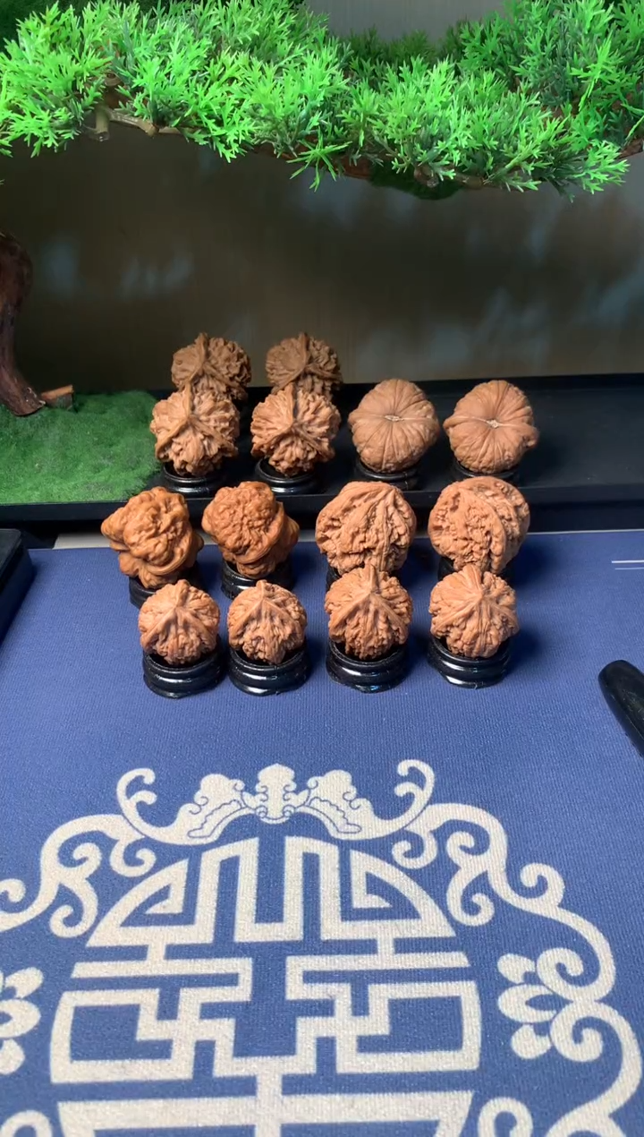 【闪购商品】文玩核桃吊坠40蛙王