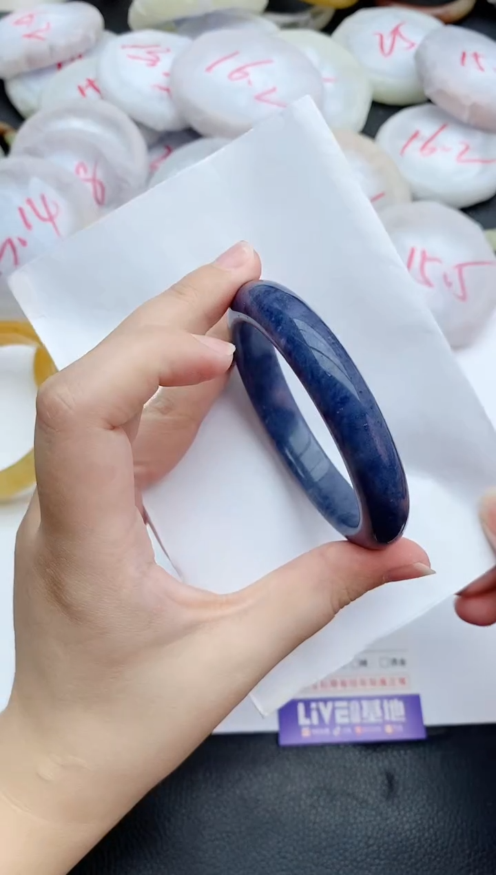 未镶嵌手镯石英质玉388+57/58
